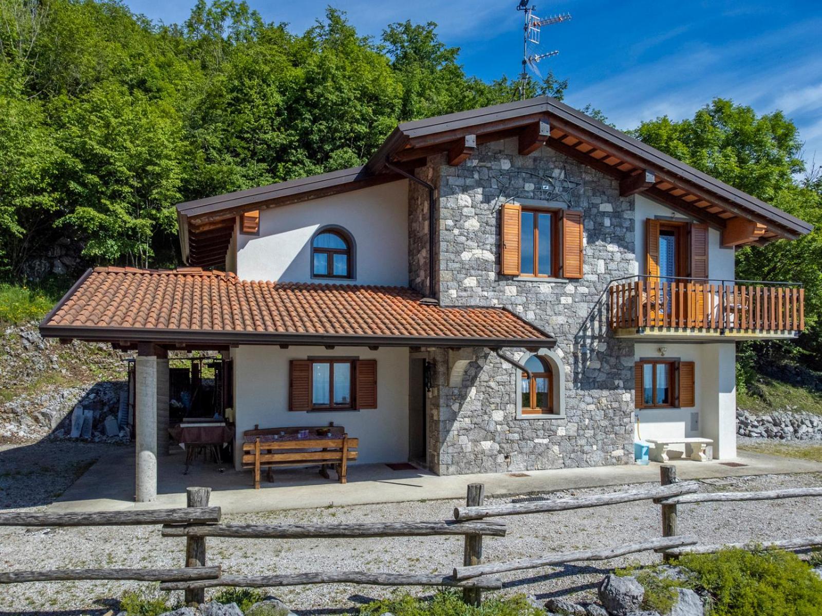 Albergo Diffuso Forgaria Monte Prat Forgaria nel Friuli Esterno foto